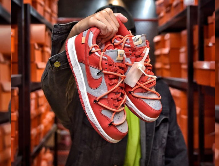 <h3>Nike Off-White Dunk Low University Red</h3>